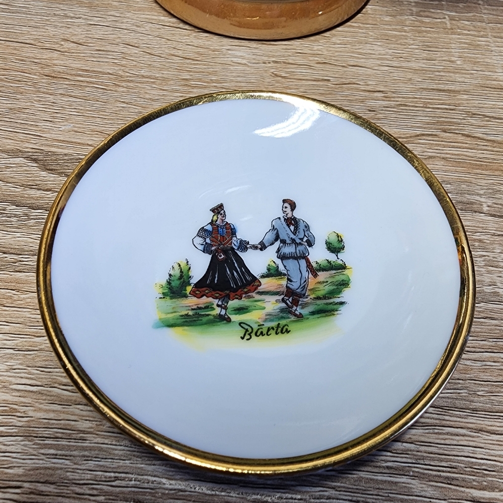 VINTAGE 3 Pc German Steins and Plate Lot - Picture 2 of 16